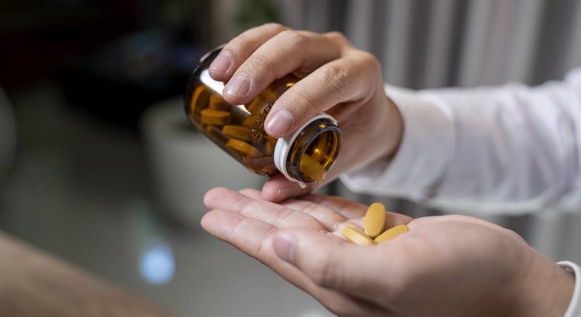 Súlyos idegrendszeri károsodást okozhat, ha együtt szedi ezt a két vitamint
