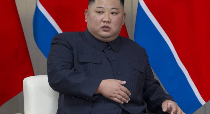 Fotókon Kim Dzsongun ritkán látott lánya: a 12 éves Kim Dzsue lesz Észak-Korea vezetője egyszer