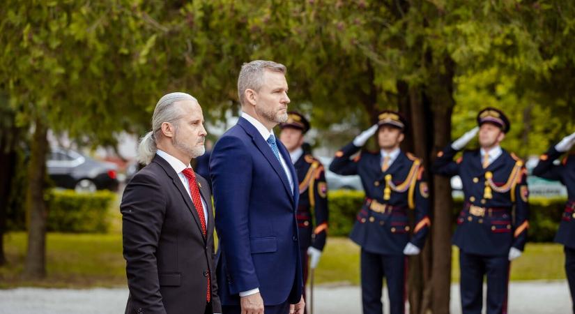 Továbbra is tárgyalnak a nemzetiségi tanácsadói posztról – mondta Peter Pellegrini Galántán