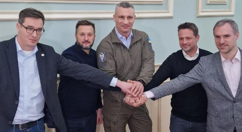 Vitalij Klicsko nem zárja ki, hogy területeket kell föladni