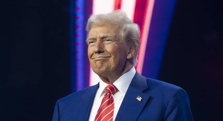 Alkotmányellenes lépésre készül Donald Trump