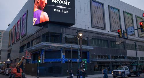 Hétmillió dollárért kelt el Kobe Bryant első Lakers-meze