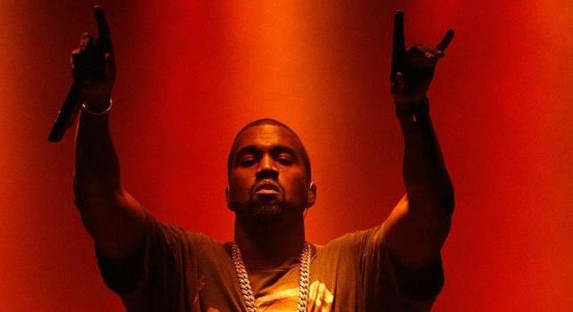 Kanye West az ötlete ellopásával vádolja Kai Cenatot