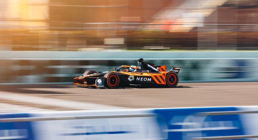 A szezon végén a McLaren kiszáll a Formula E-ből