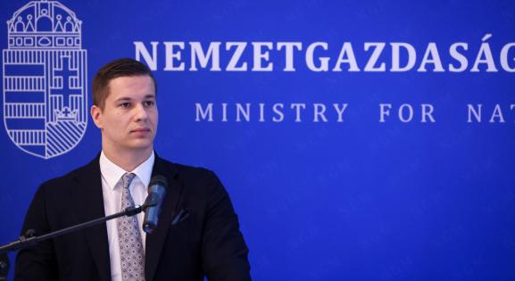 Még több kedvezményt ígér a kormány a rendesen adózó cégeknek