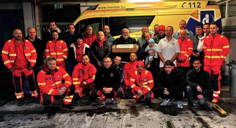 Szirénaszóval búcsúztak Jani bácsitól a marcali mentők