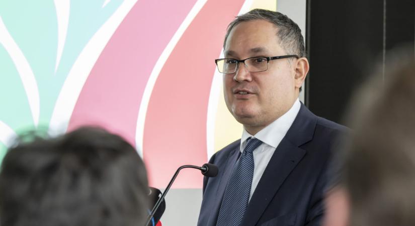 Itt van Nagy Márton bejelentése: ez lesz a különadók sorsa 2026-ban