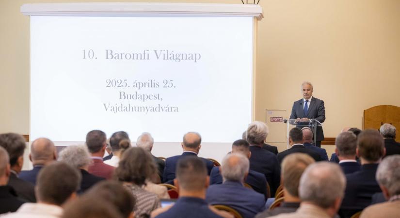 A jövőben is csökkenteni kell a madárinfluenza-járványok kialakulásának kockázatát