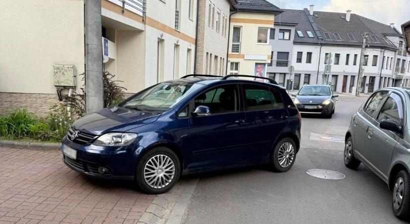 Kellemetlen: egy életre megjegyzi ez az egri autós, miért fontos a kézifék