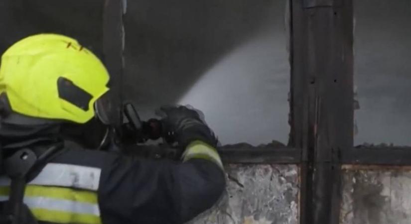 Lángolt Soroksár, 400 négyzetméteren pusztított a tűz