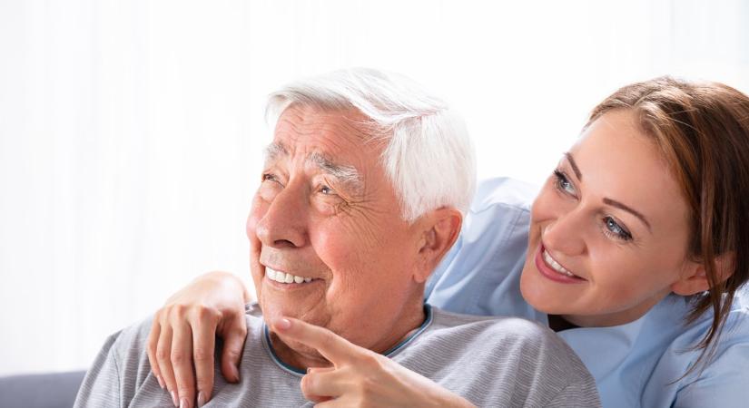 Alzheimer-kór: az első dolog, amit az ember elkezd elfelejteni, mielőtt a betegségben szenved