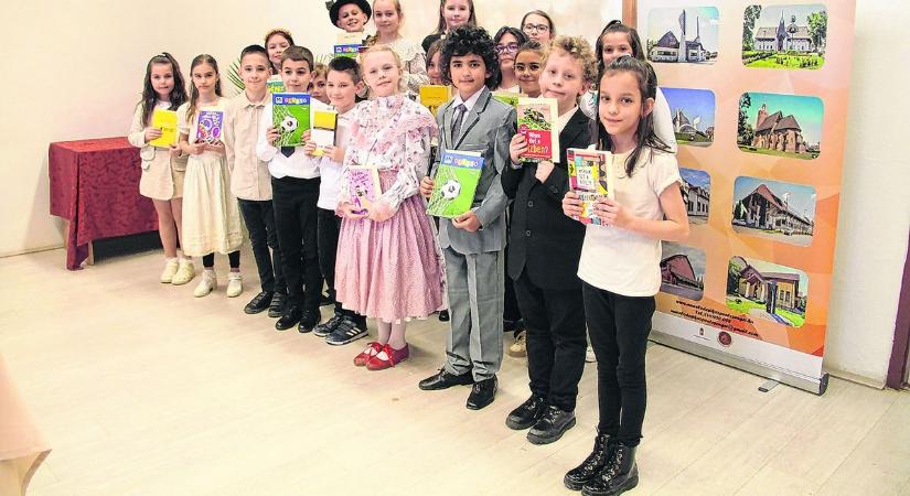 Kétszázötven szavalat a lírikus zsongáson