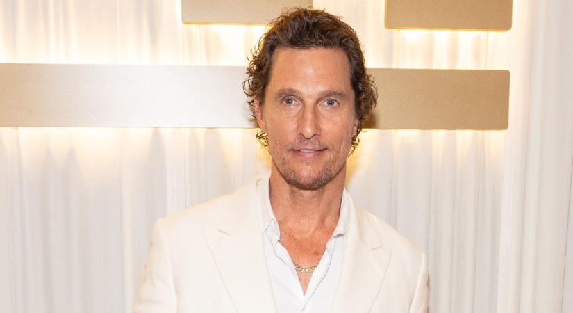 Ritka családi fotó: mindhárom gyereke elkísérte Matthew McConaughey-t egy gálára