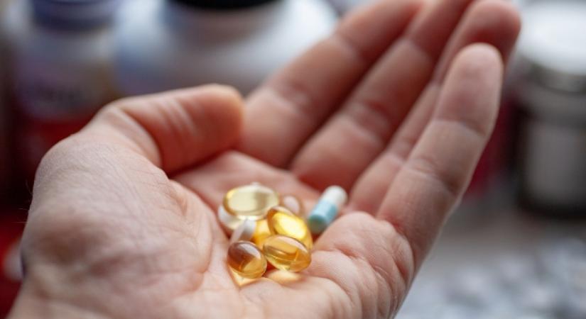 Ez a vitamin túladagolva hajhullást és idegkárosodást okozhat: bánj vele csínján, mert komoly bajod is lehet tőle