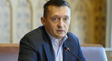 Lemondott posztjáról Rogán Antal egyik helyettes államtitkára