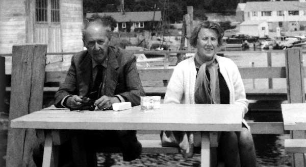 Otthonokra találva: egy polgár emigrációban