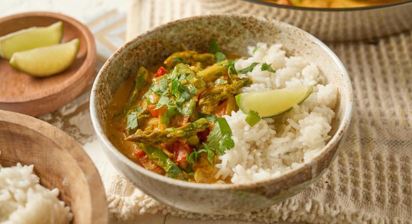 Spárgás curry
