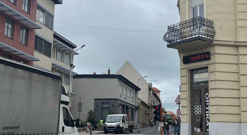 Így alakítják át a Kossuth utcát – figyelem, megváltozik a forgalmi rend a munkálatok idejére!