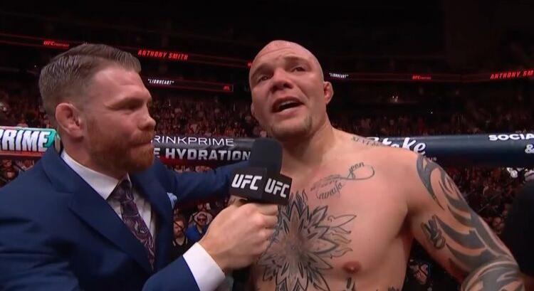 Lionheart búcsúja: Anthony Smith könnyek között vonult vissza a UFC-től - TDMG