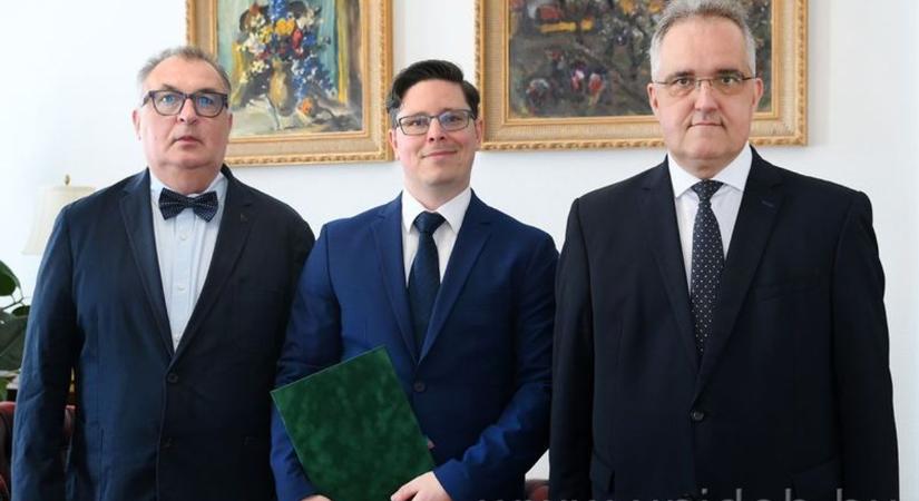 Új szakmai koordinátort neveztek ki az Aneszteziológiai és Intenzív Terápiás Klinikán