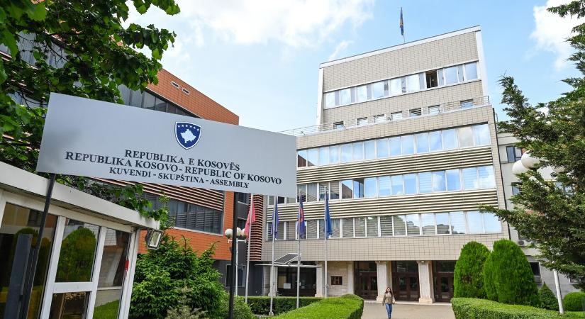Nyolcadszorra sem sikerült házelnököt választani Koszovóban