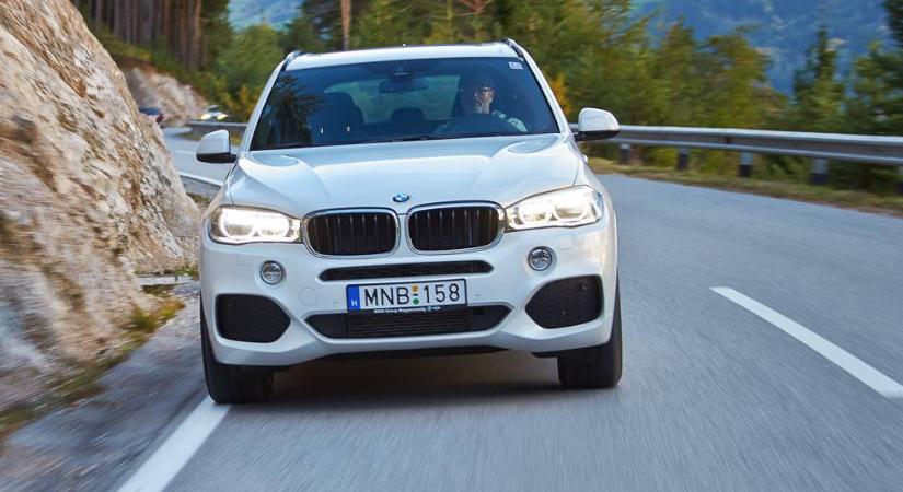 Ütköztem a BMW-vel, lehetséges, hogy a zebra felfestése okozta a bajt?