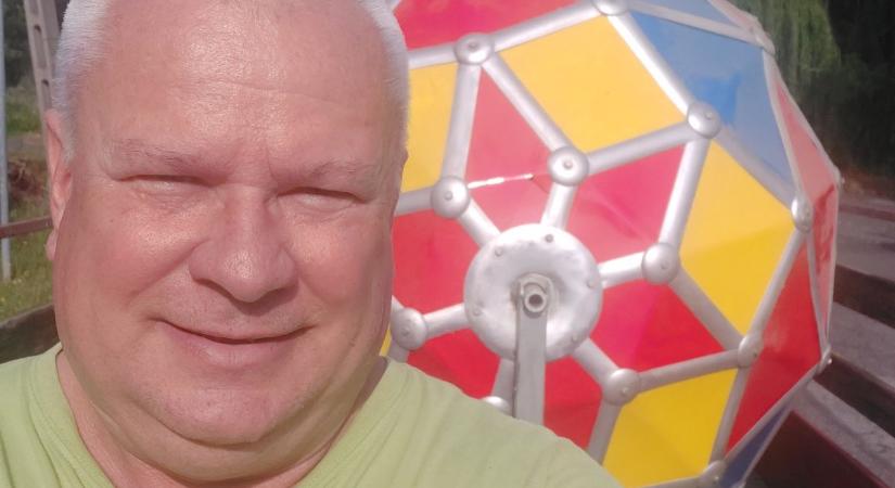 Harmadszor tért haza a játékbolt gömbje, de most már örökre