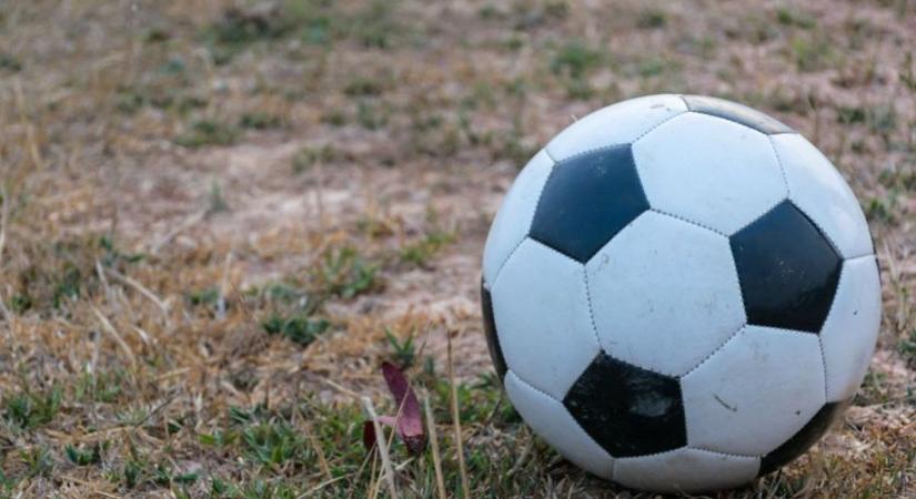 Megyei foci – Dunaszentpáli, pázmándfalui egy tucat