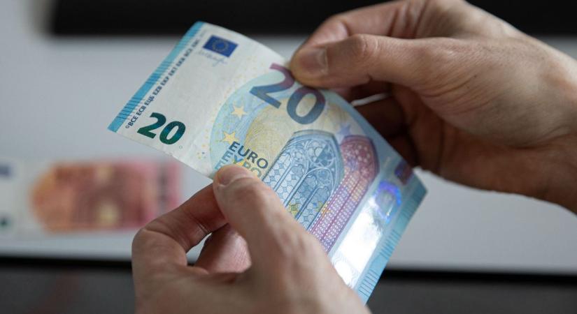 Hamarosan korlátozni fogják a készpénzes fizetést az EU-ban