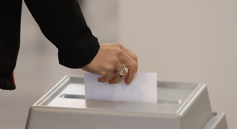 Fóton új korszak kezdődött az időközi választások után