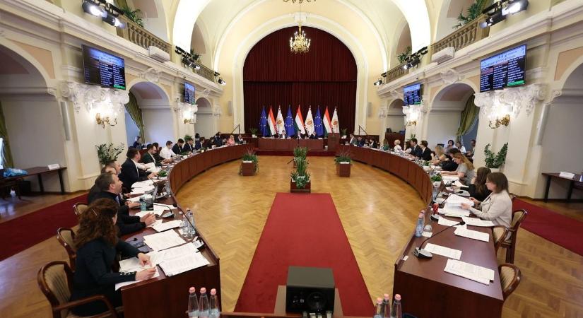Etikai kódexet sürgetnek a fővárosban