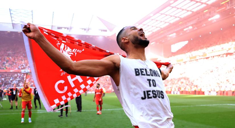 Gakpo elszólta magát Alexander-Arnold jövőjéről?