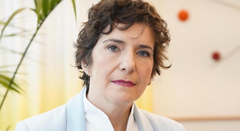 Anyák és csecsemők kiszolgáltatva: így tiporja a rendszer a védőnőket