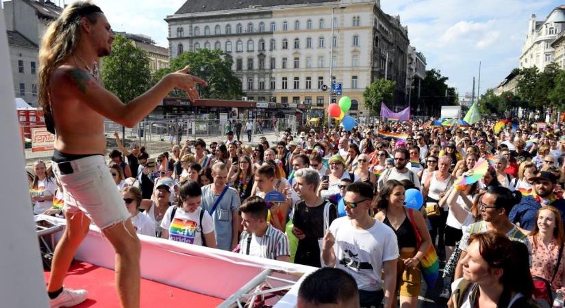 Most már biztos: bulizni fog a Pride-on Steiner Kristóf, még a rendőröknek is üzent