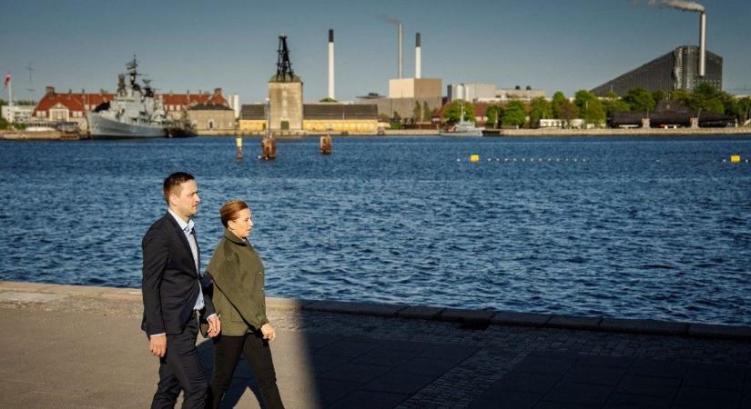 Grönland körül melegszik a talaj – a dán király is odalátogat