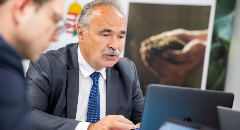 A kormány fizet a baromfitartóknak, ha nem termelnek