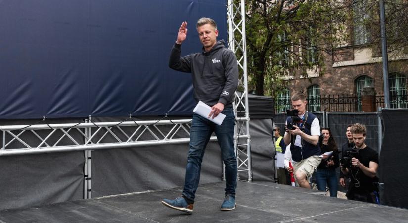 Mém- és plakátkampány indul Magyar Péter ellen