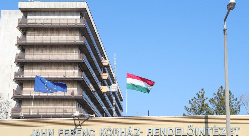 Kizuhant egy ember a Dél-pesti kórház kilencedik emeletéről
