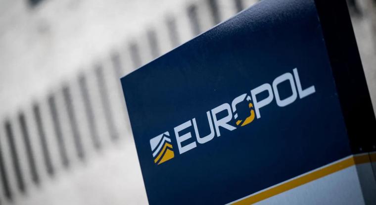 NAV-os beépített ember dolgozik az Europolnál