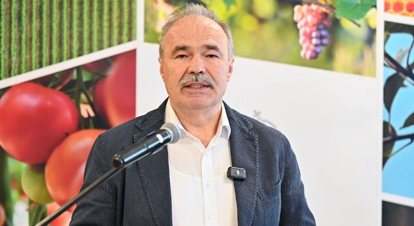 Támogatják, aki nem tart víziszárnyast