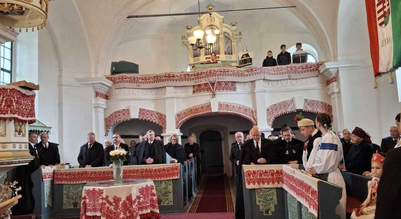 Püspöki vizitáció a Torockószentgyörgyi Unitárius Egyházközségben
