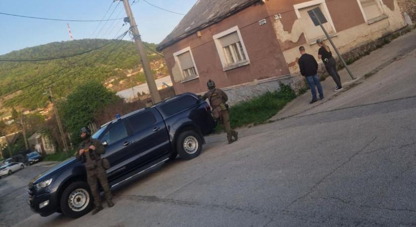Droglabor Tatabányán: a helyiek szerint ezért vonulhatott ki a TEK