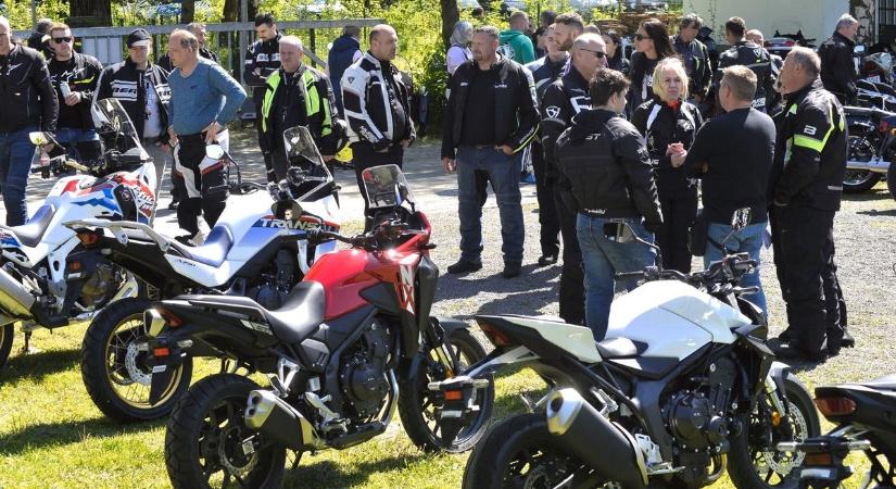 Százötven életet mentettek meg a motorosok!