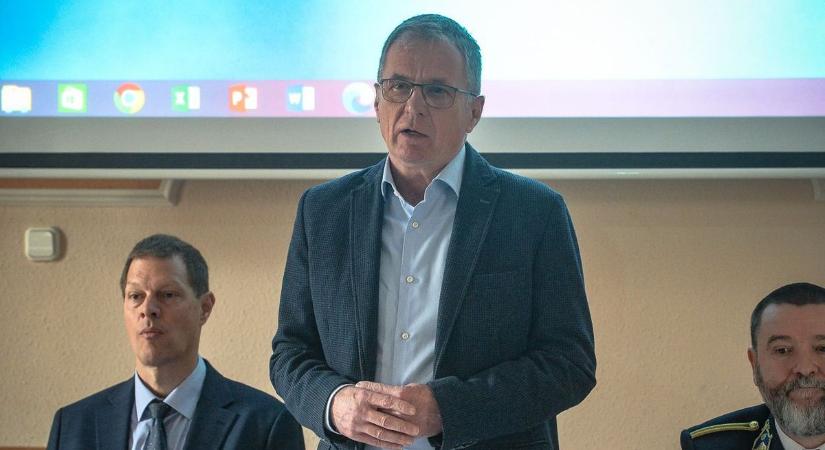 Két hónap, kétezer eljárás - erre még a pesszimista drogkereskedők se számítottak!