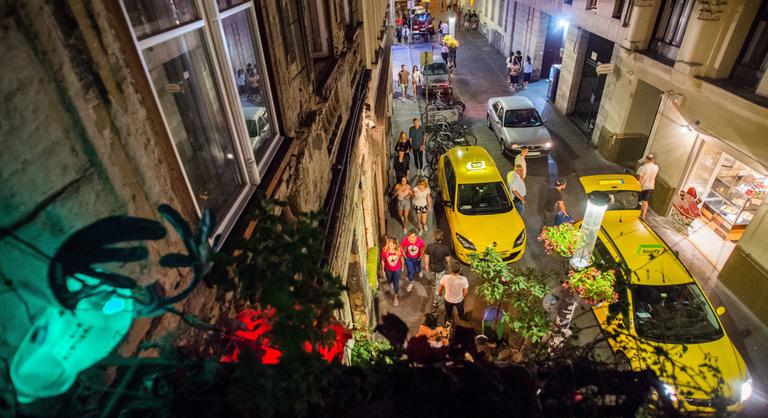 A közösségi médiában esett egymásnak Deutsch Tamás és Vitézy Dávid