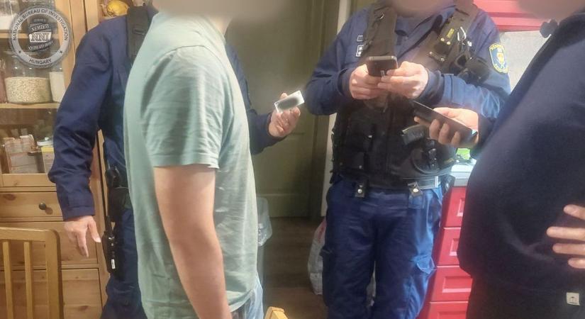 Kamaszként meghekkelte az Oktatási Hivatal rendszerét, három évvel később becsengettek a rendőrök
