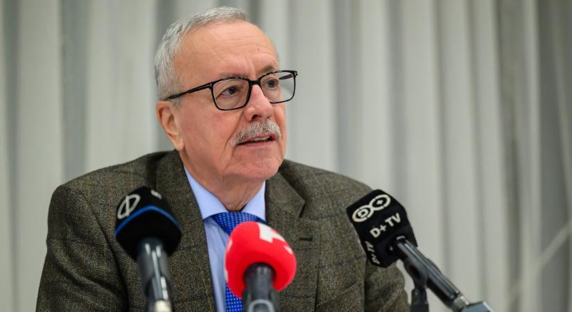 Drámai bejelentést tett Bakondi György: újra megjelentek az embercsempész bandák