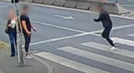 Megütött egy járókelőt Szegeden, erre olyat kapott vissza, hogy elájult – videó