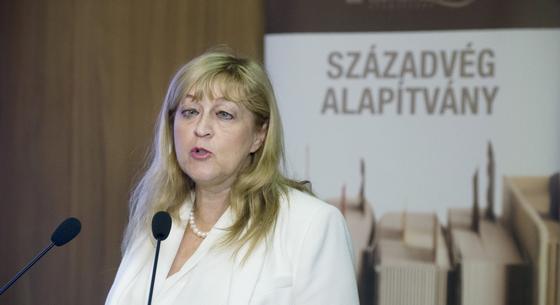 Schmidt Mária: Az ukránok mészároltak Bucsában