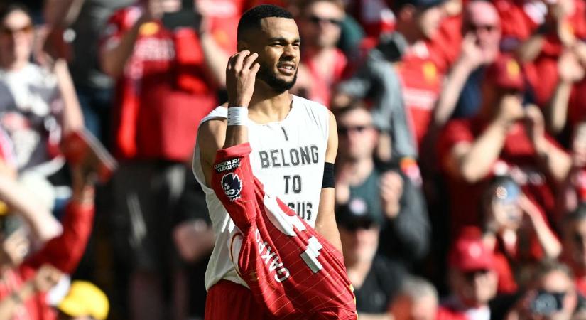 Jézus miatt büntették meg a Liverpool Biblia-függő bajnokát